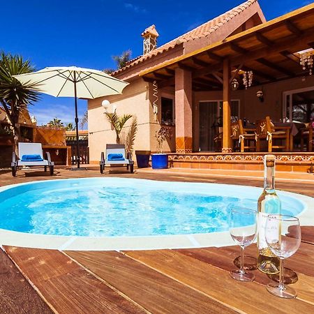 Villa Hibiscus Centrum Corralejo Beach Private Pool Family Exteriör bild